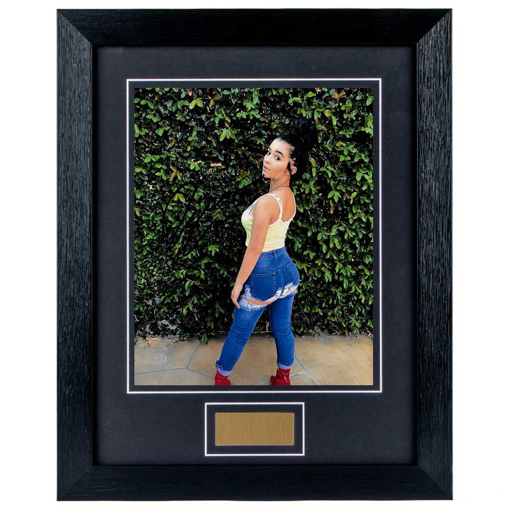 Danielle Cohn Personally Signed Portrait 8 x 10 Photograph Framed