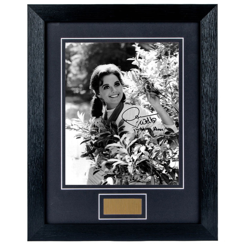 Dawn Wells Personally Signed Gilligans Island 8 x 10 Photograph Framed