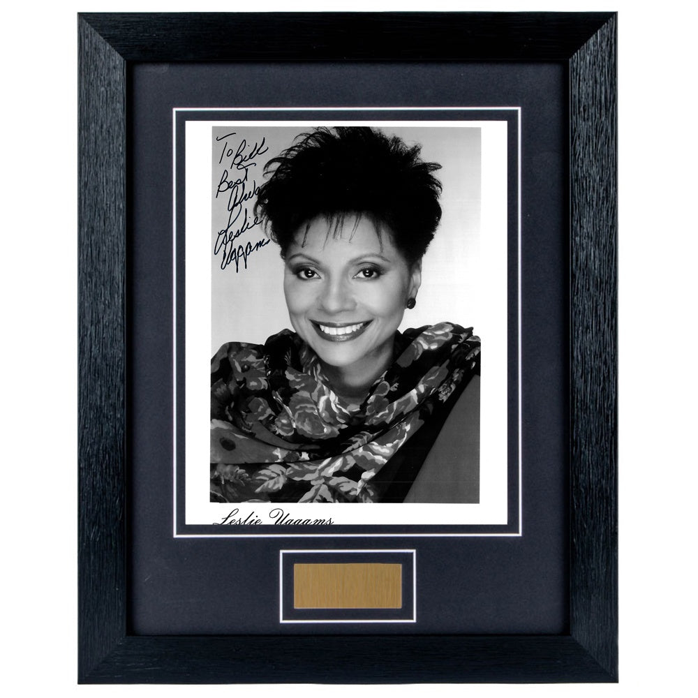 Leslie Uggams Personally Signed Personalised 8 x 10 Photograph Framed