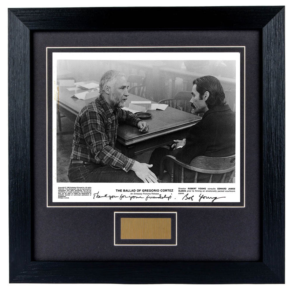 Robert Young Personally Signed The Ballad of Gregorio Cortez 8 x 10 Photograph Framed