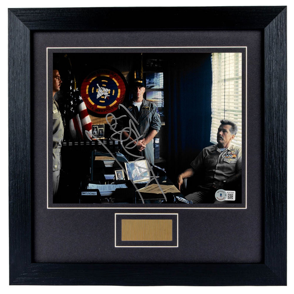 Tom Skerritt Personally Signed Top Gun V1 8 x 10 Photograph Framed