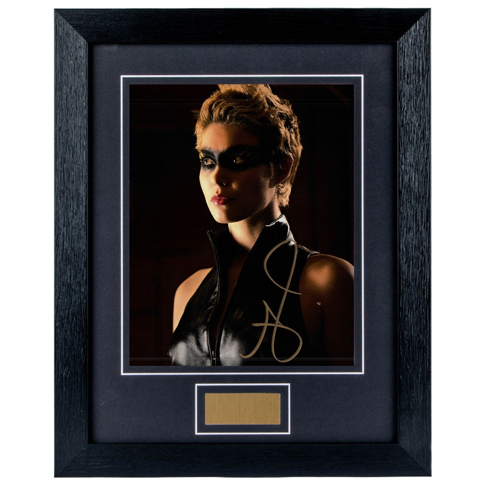 Alaine Huffman Personally Signed Smallville V2 8 x 10 Photograph Framed