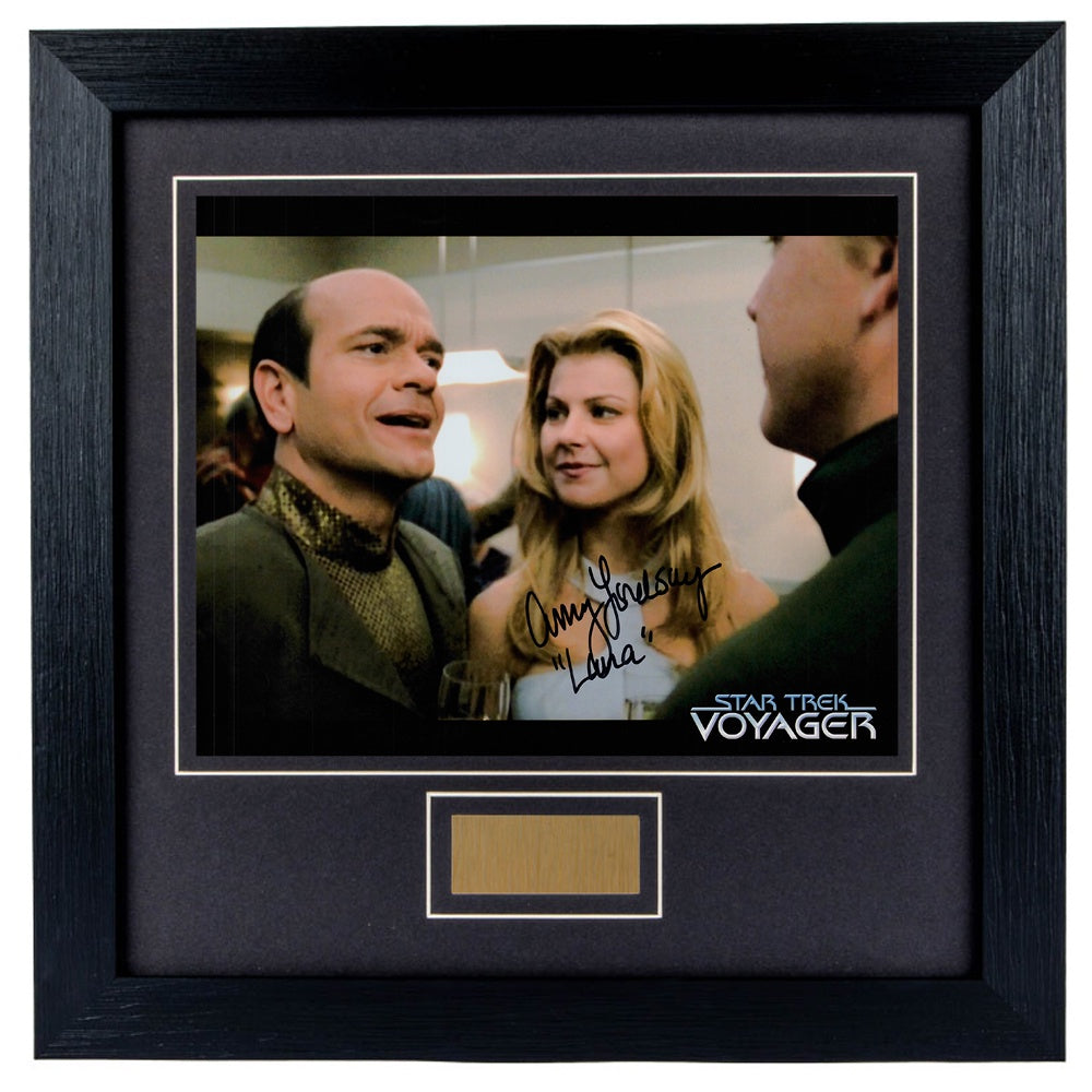 Amy Lindsay Personally Signed Star Trek Voyager 8 x 10 Photograph Framed