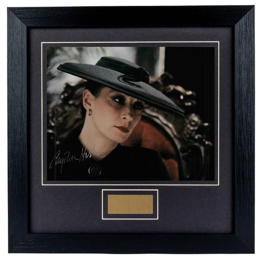 Anjelica Huston Personally Signed Prizzi Honor V2 8 x 10 Photograph Framed