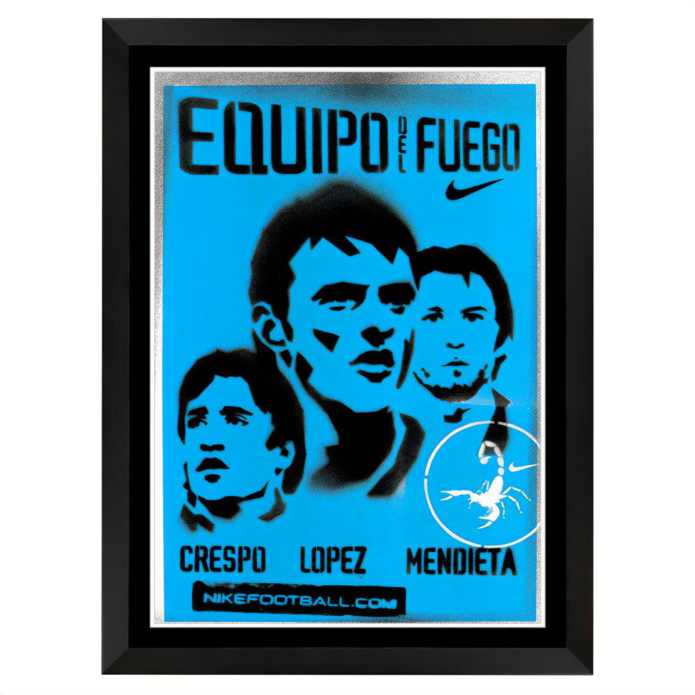 Nike Scorpion KO 2002 Equipo del Fuego Vintage Spray-Painted Football Artwork