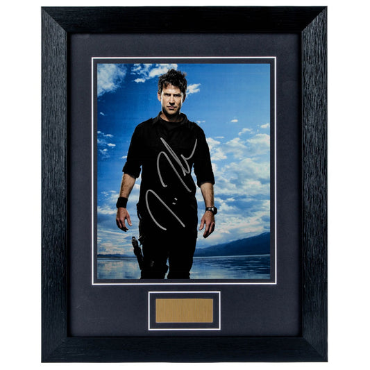 Joe Flanigan Personally Signed Stargate Atlantis V1 8 x 10 Photograph Framed