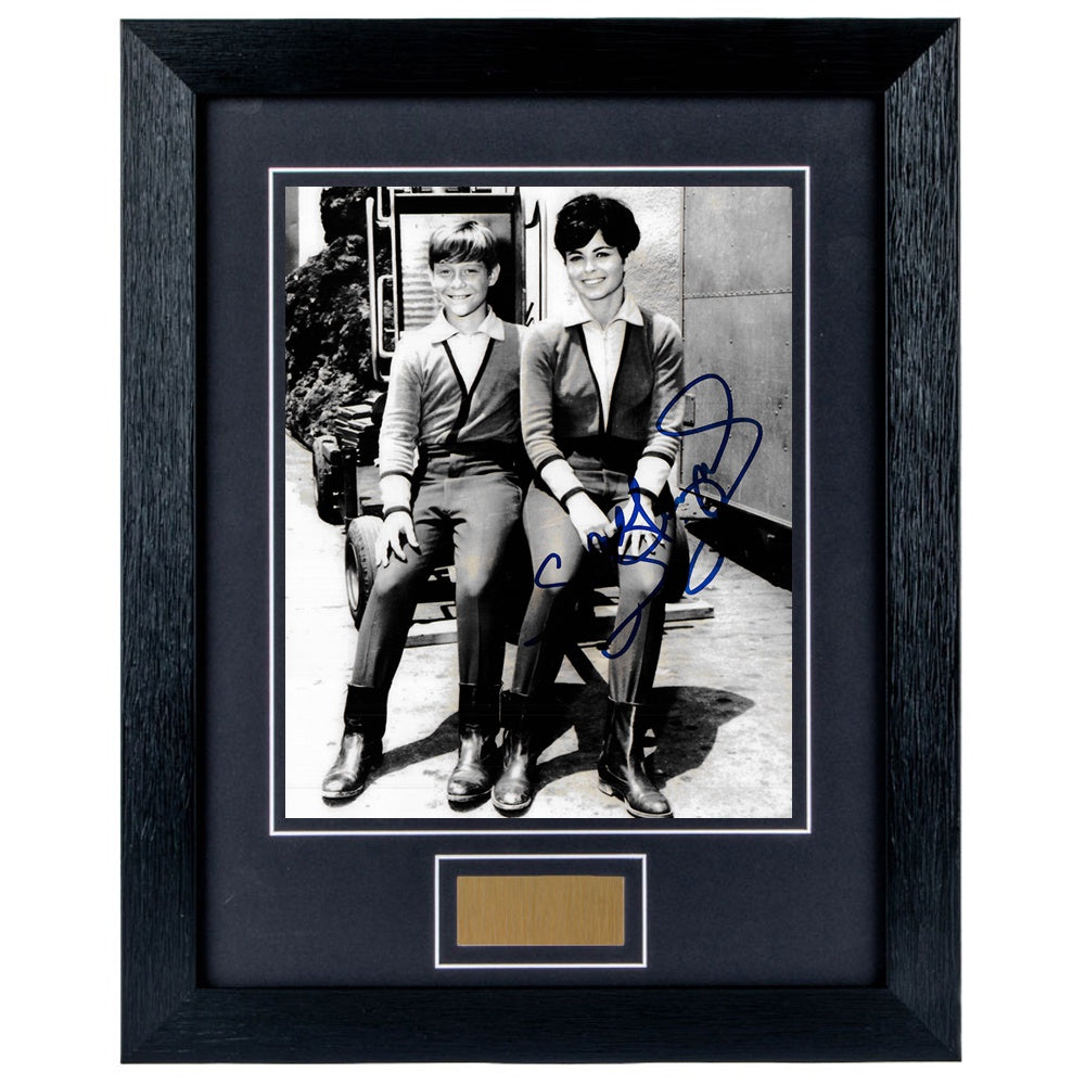 Sandra Gimpel Personally Signed Lost in Space 8 x 10 Photograph Framed