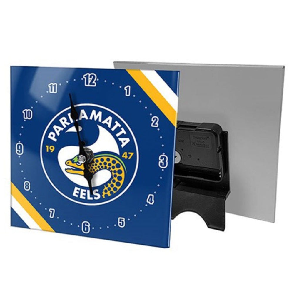 EELS MINI GLASS CLOCK